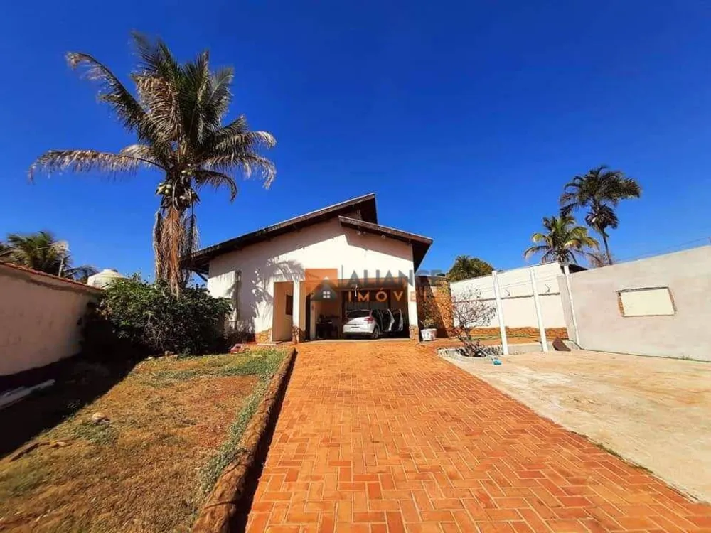 Chácara, 4 quartos, 1528 m² - Foto 3