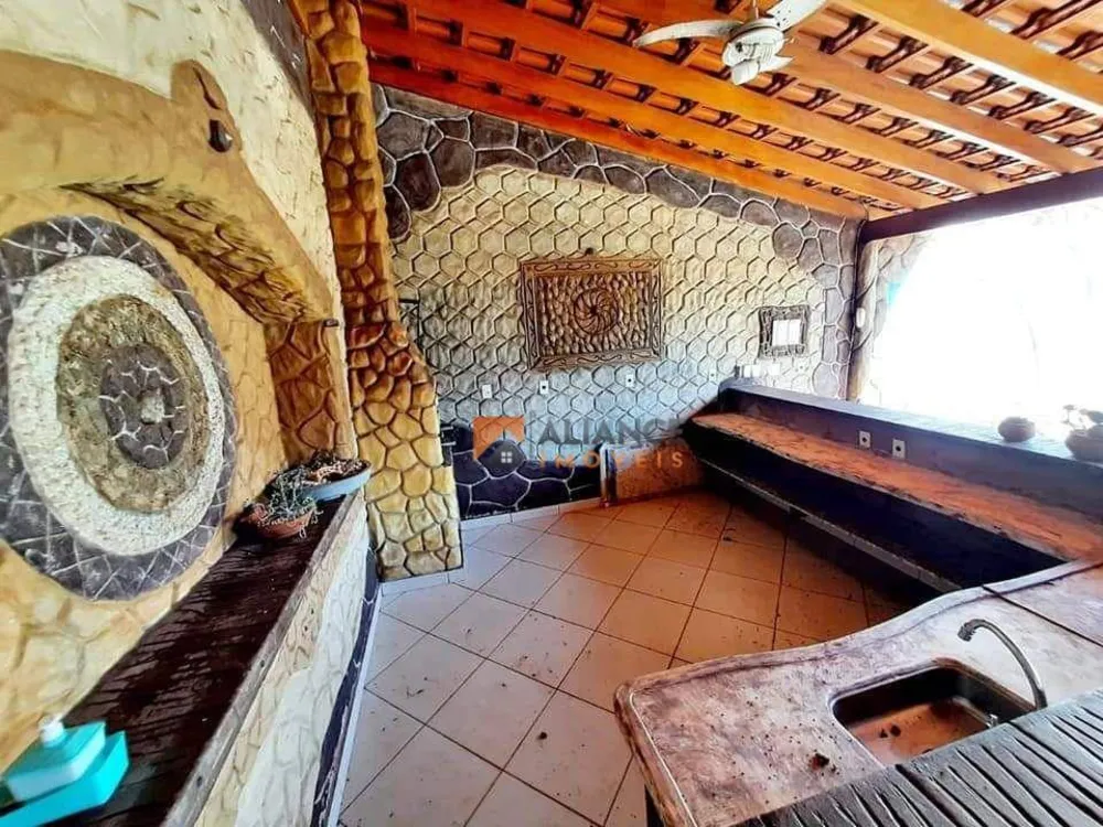 Chácara, 4 quartos, 1528 m² - Foto 2