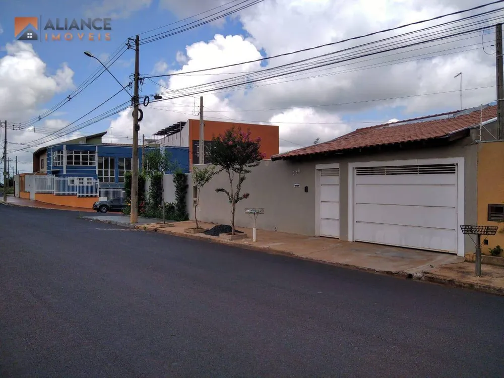 Casa, 2 quartos, 69 m² - Foto 1