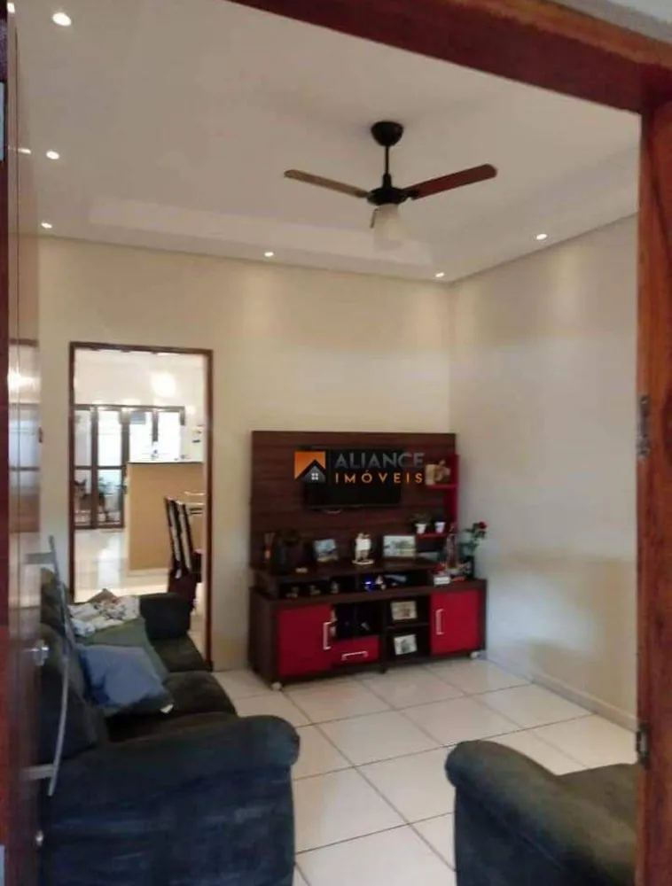 Casa, 2 quartos, 163 m² - Foto 2