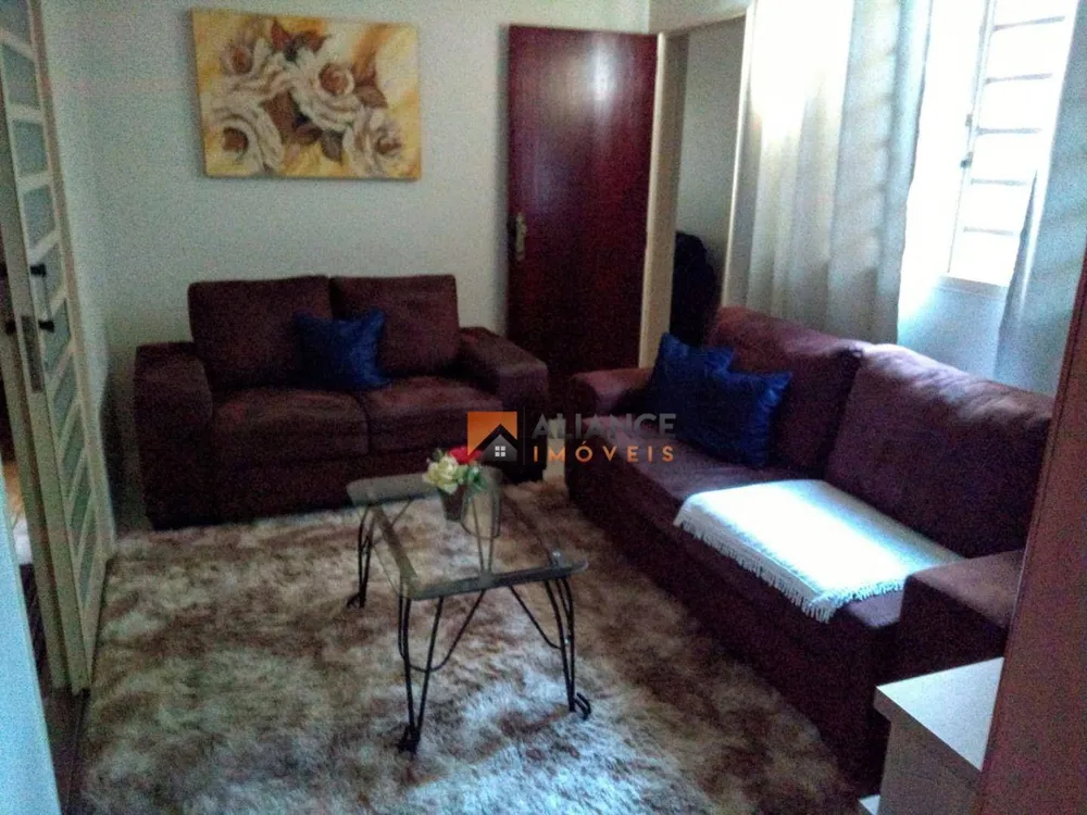 Casa, 3 quartos, 195 m² - Foto 3