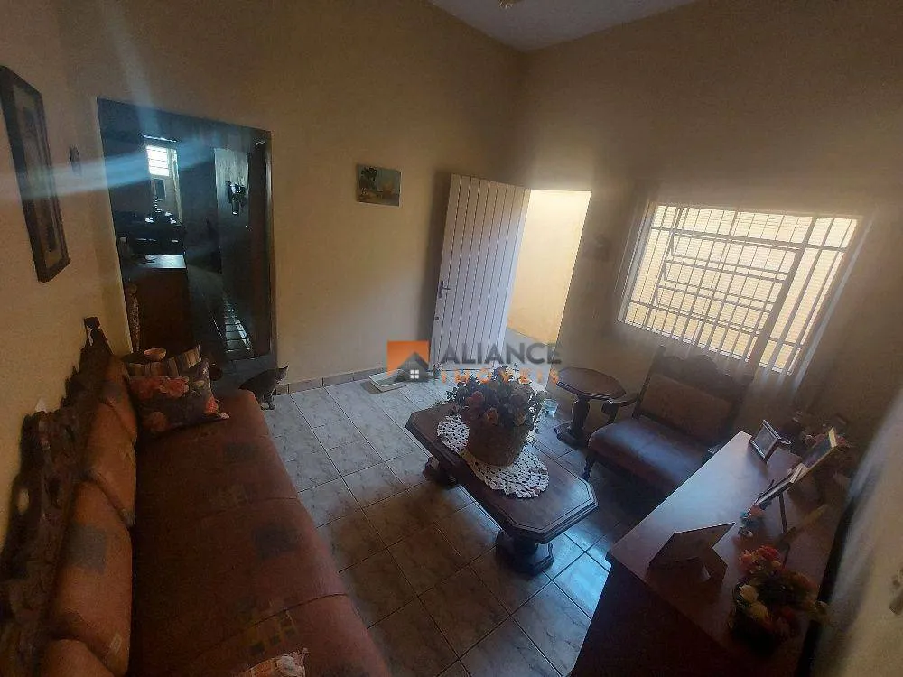 Casa, 2 quartos, 90 m² - Foto 1