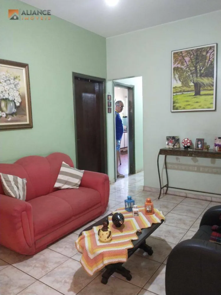 Casa, 2 quartos, 72 m² - Foto 2