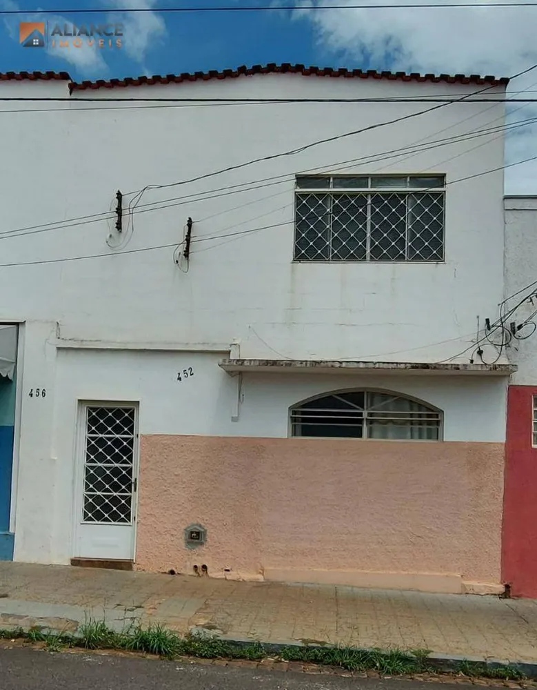 Casa, 1 quarto, 47 m² - Foto 1