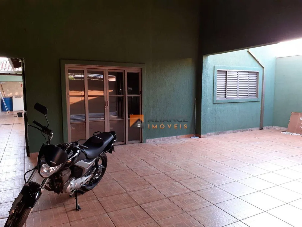 Casa, 2 quartos, 150 m² - Foto 1