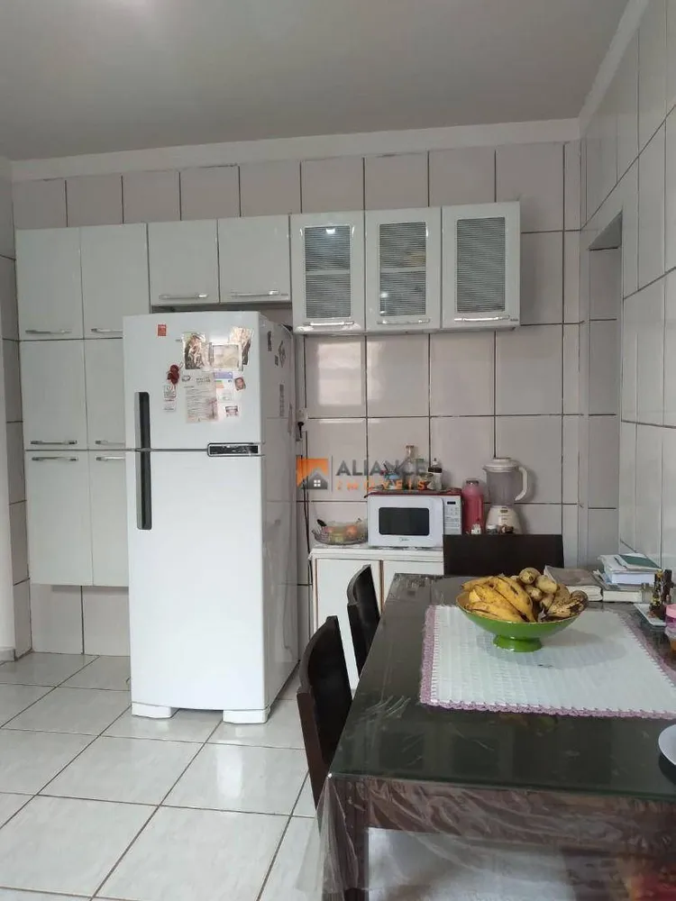 Casa, 2 quartos, 100 m² - Foto 1