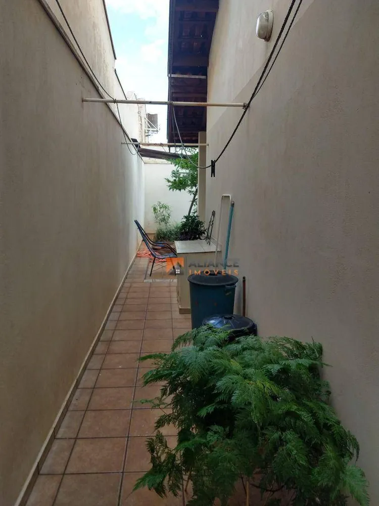 Sobrado, 3 quartos, 289 m² - Foto 4