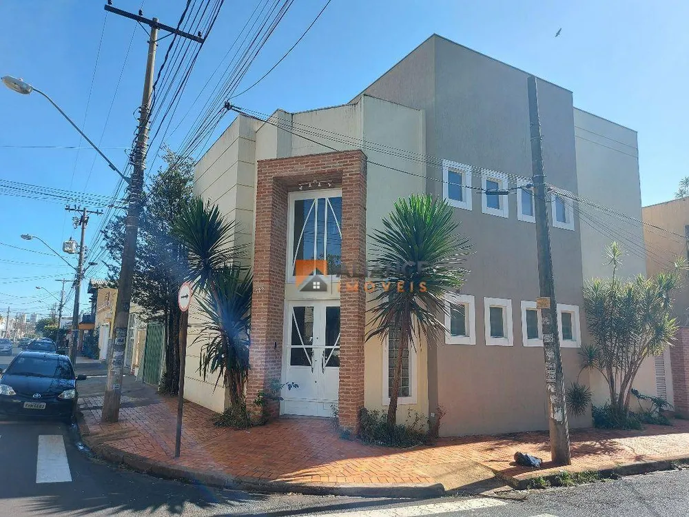 Sala-Conjunto, 200 m² - Foto 1