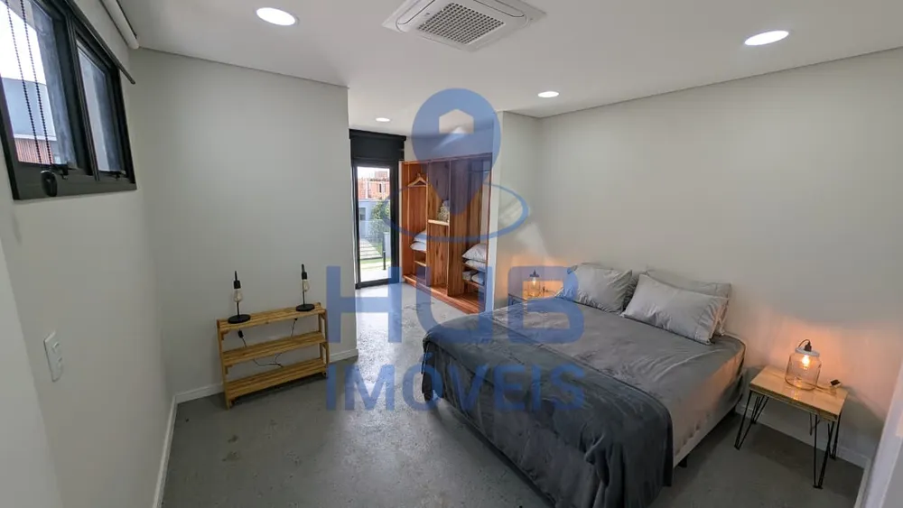 Casa, 3 quartos, 195 m² - Foto 1