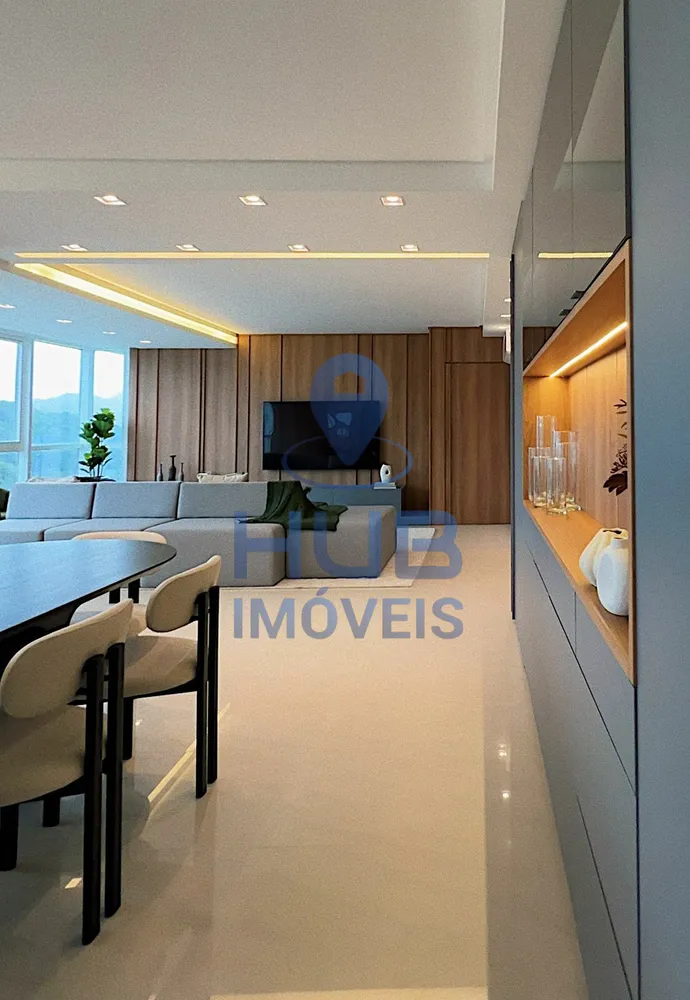 Apartamento, 3 quartos, 182 m² - Foto 1