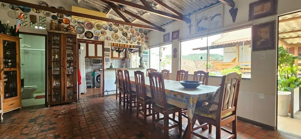 Casa, 3 quartos, 280 m² - Foto 31