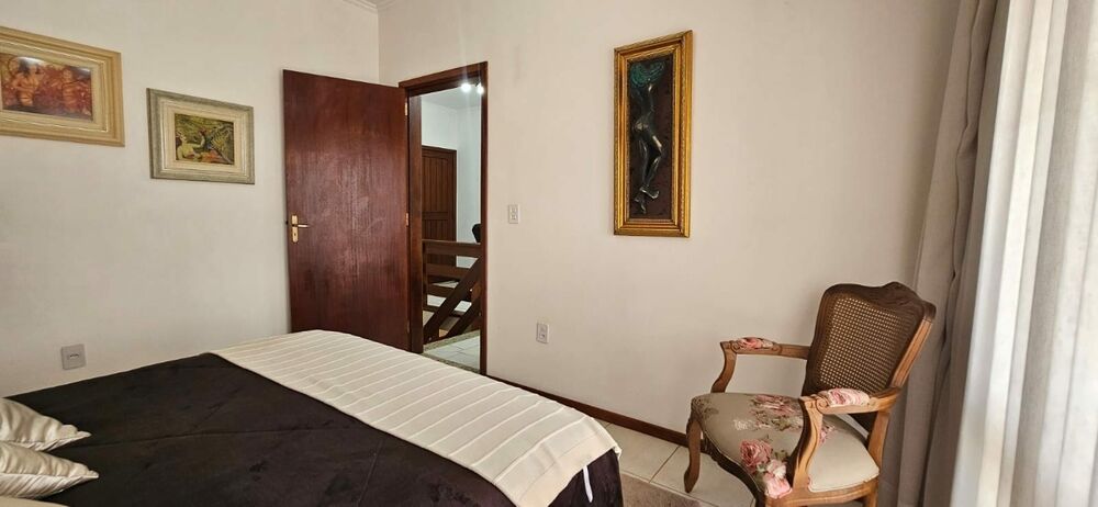 Casa à venda com 3 quartos, 280m² - Foto 12