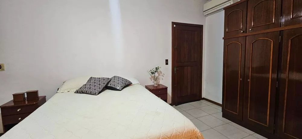 Casa, 3 quartos, 280 m² - Foto 8