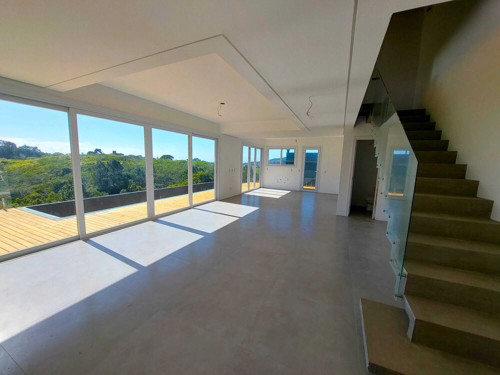 Casa à venda com 3 quartos - Foto 1