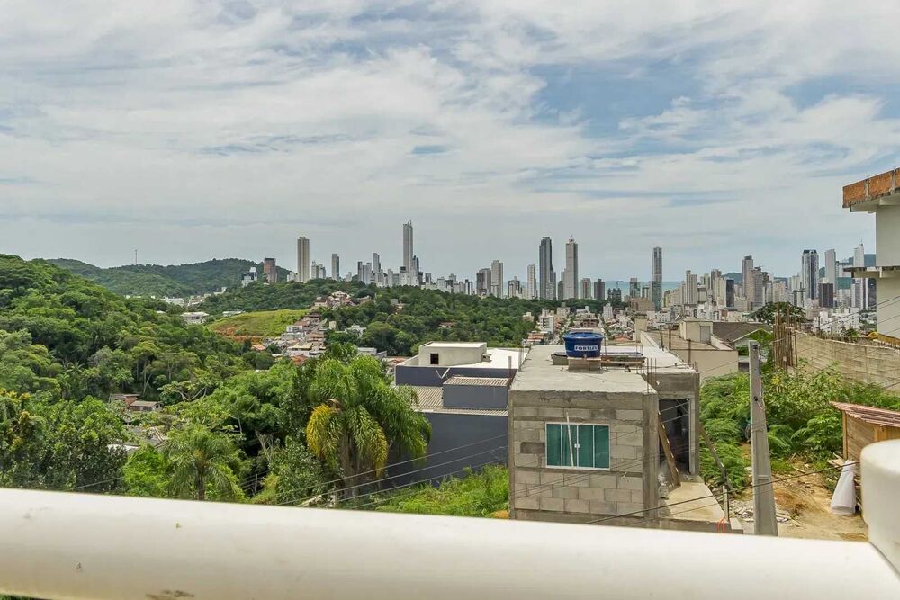 Casa à venda com 4 quartos, 257 - Foto 8
