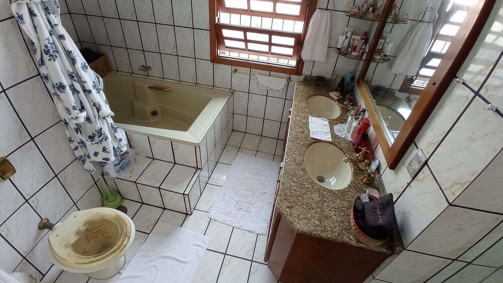 Casa à venda com 4 quartos, 316m² - Foto 9