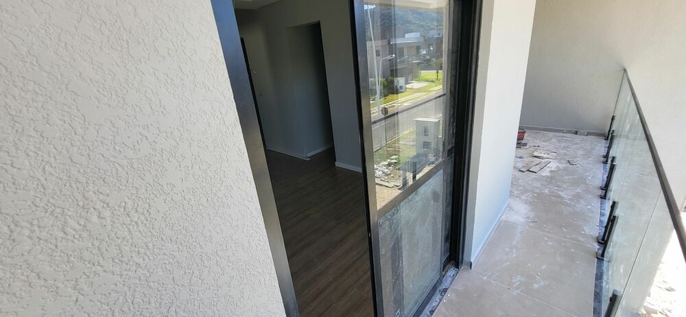Casa à venda com 4 quartos, 293m² - Foto 15