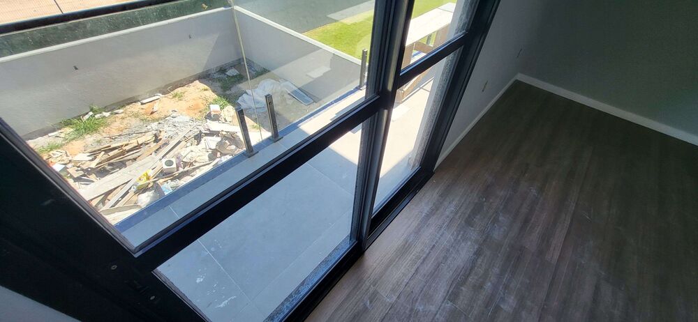 Casa à venda com 4 quartos, 293m² - Foto 4