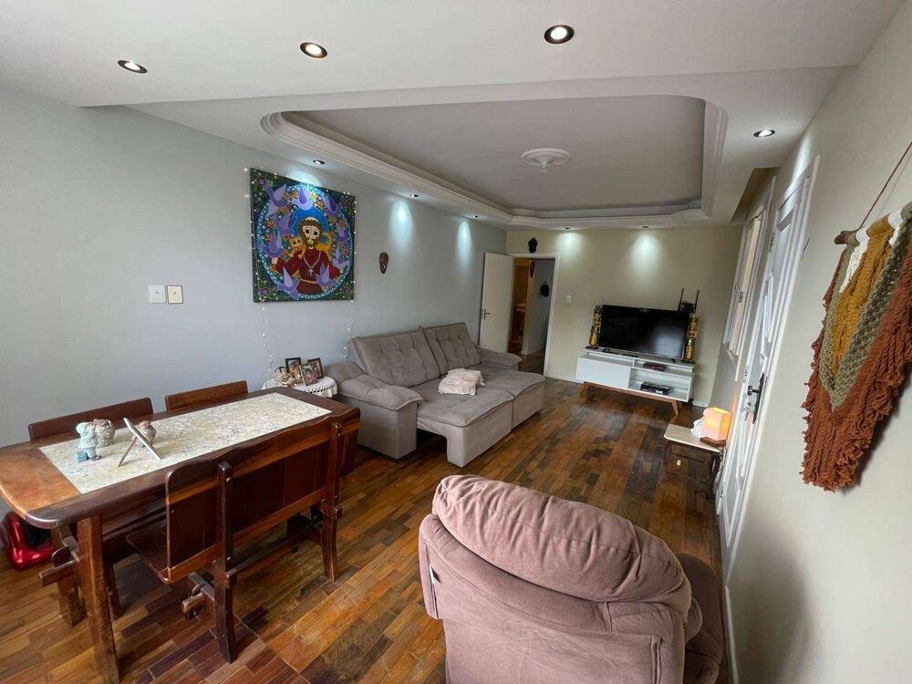 Casa à venda com 4 quartos, 340m² - Foto 2