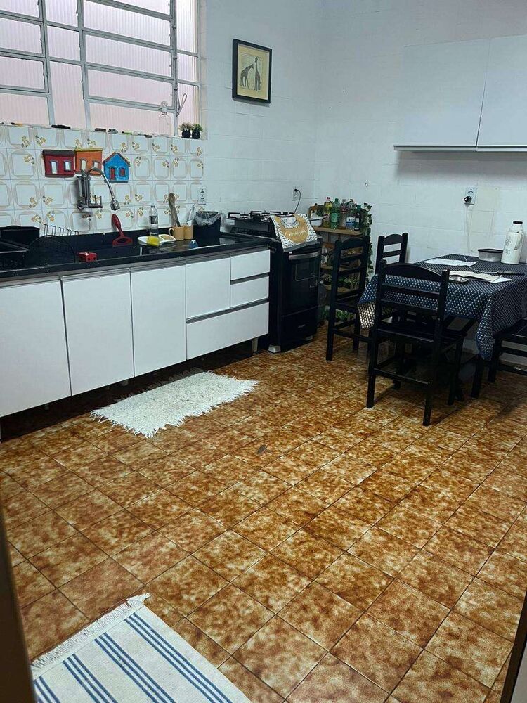 Casa à venda com 4 quartos, 340m² - Foto 8