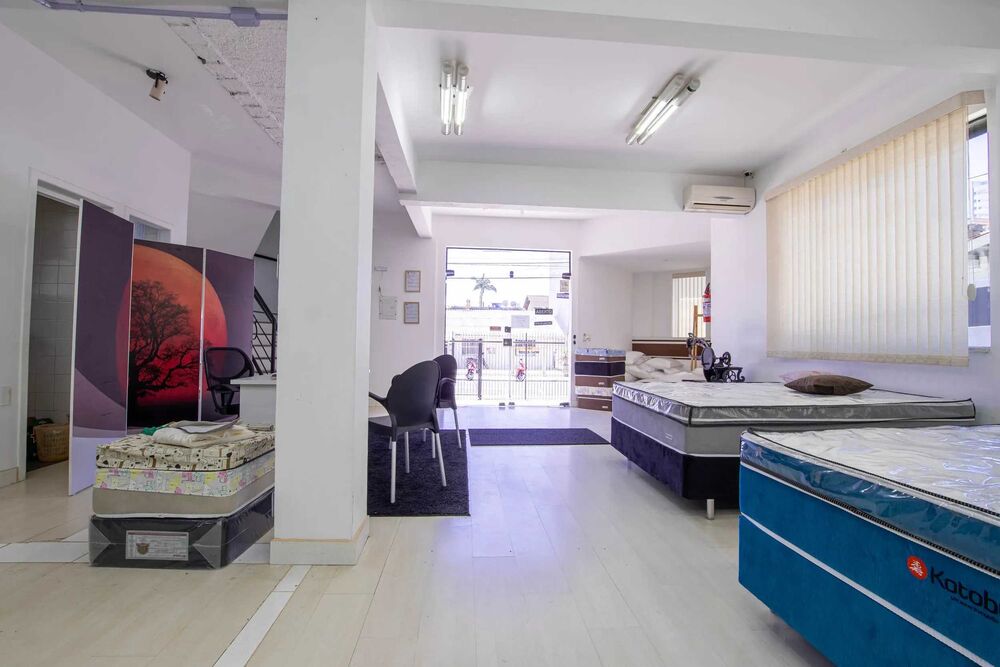 Prédio Inteiro à venda com 8 quartos, 700 - Foto 16