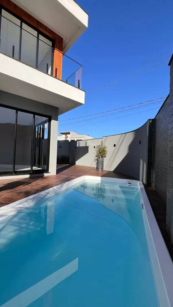 Casa, 4 quartos - Foto 1