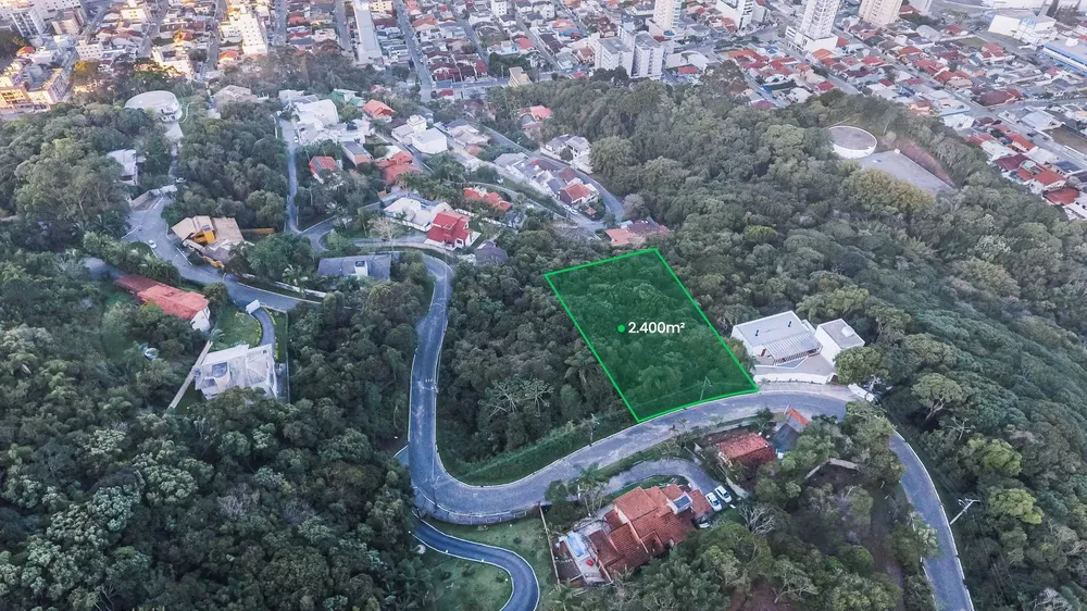 Terreno, 2400 m² - Foto 1