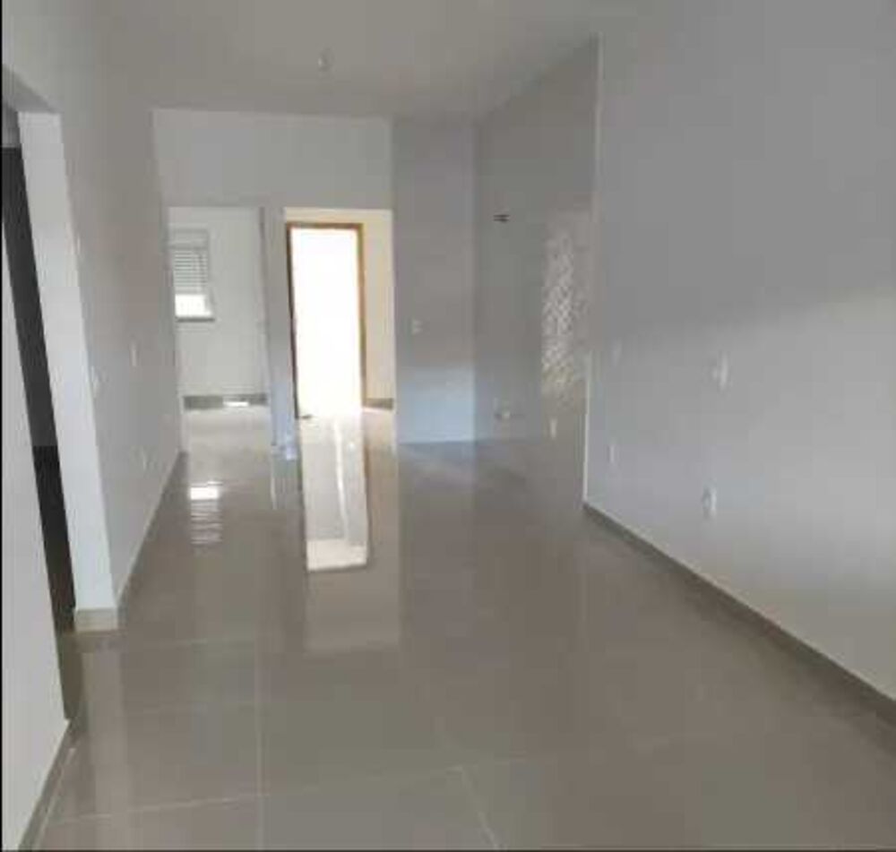 Casa à venda com 3 quartos, 84 - Foto 2