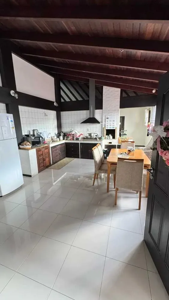 Casa, 5 quartos - Foto 2