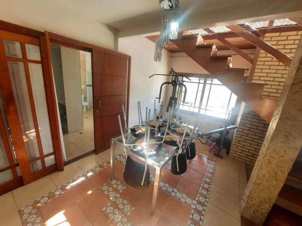 Casa, 5 quartos, 356 m² - Foto 9