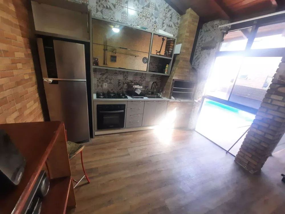 Casa, 5 quartos, 356 m² - Foto 6