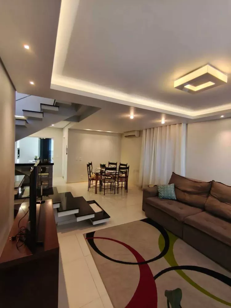 Casa, 2 quartos, 130 m² - Foto 1