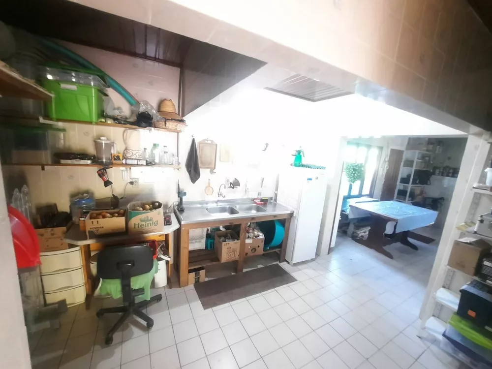 Casa, 6 quartos, 210 m² - Foto 11