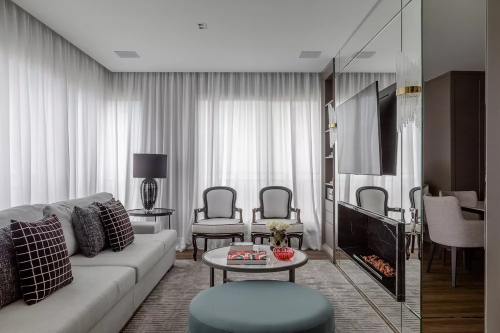 Apartamento, 3 quartos, 229 m² - Foto 1