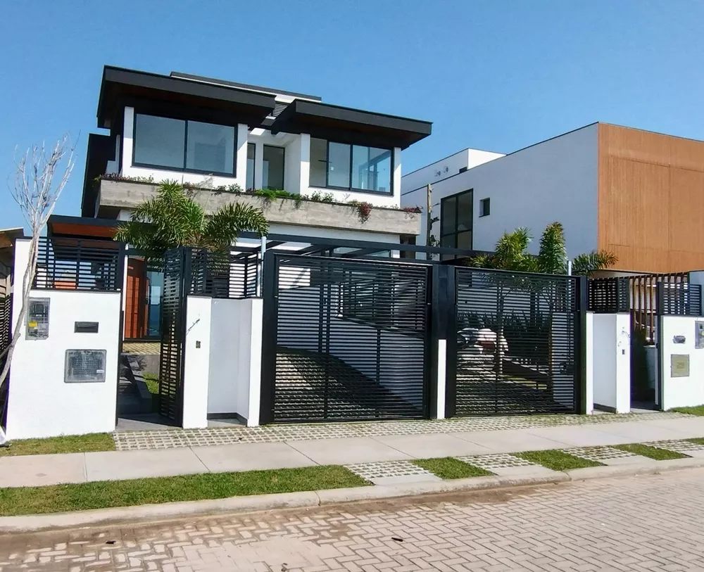 Casa, 3 quartos, 163 m² - Foto 1