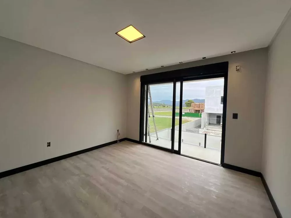 Casa, 5 quartos - Foto 1