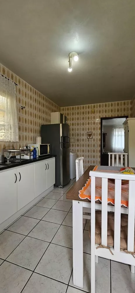 Casa, 3 quartos, 300 m² - Foto 1