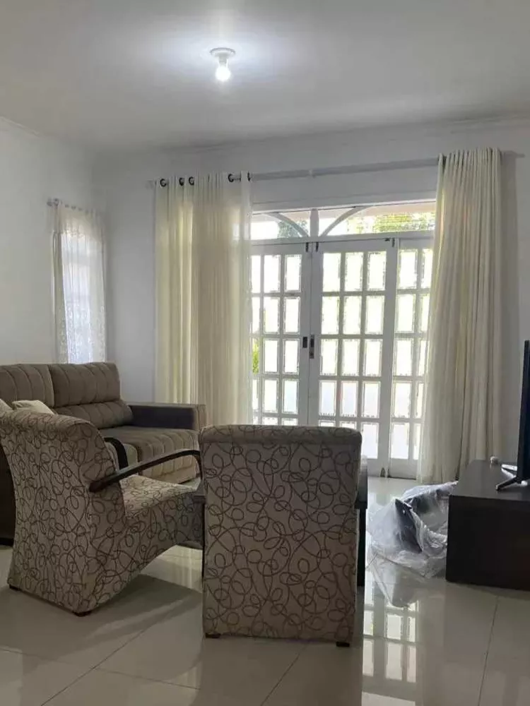 Casa, 3 quartos - Foto 1
