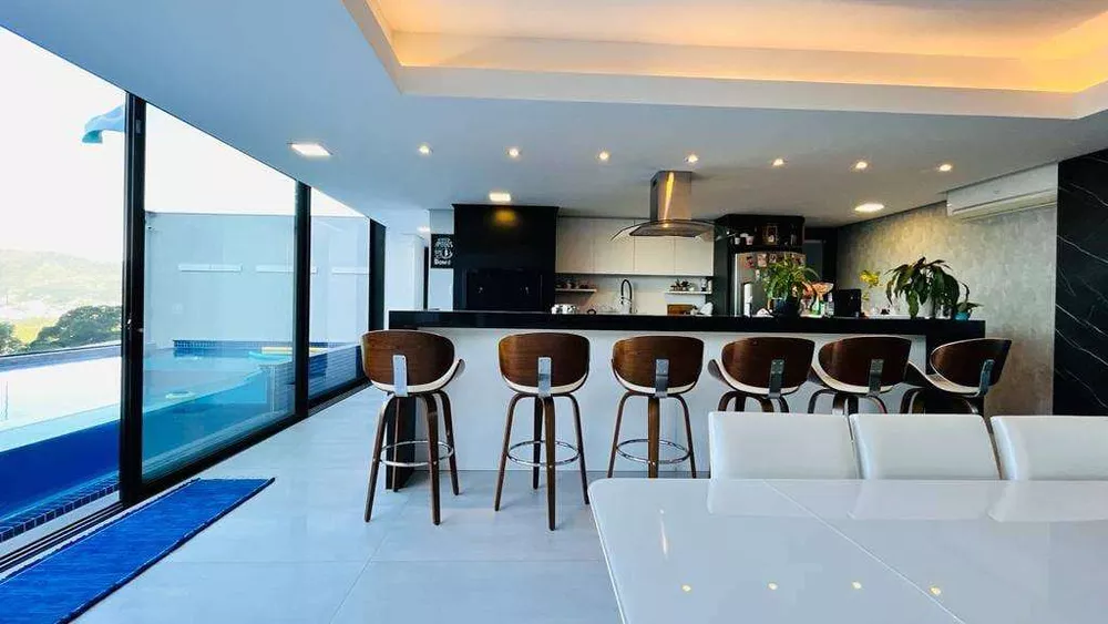 Casa, 4 quartos, 300 m² - Foto 2