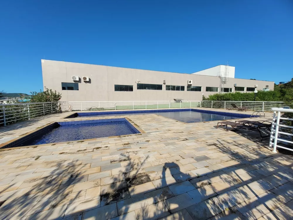 Casa, 4 quartos, 233 m² - Foto 1