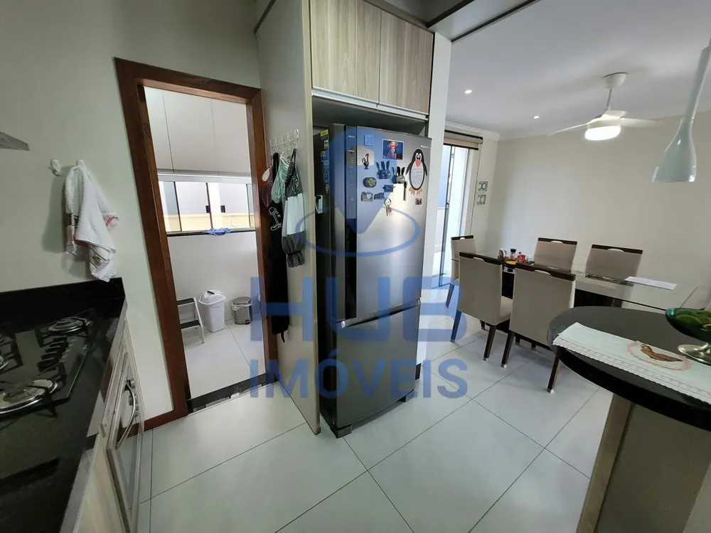 Casa, 4 quartos, 233 m² - Foto 6