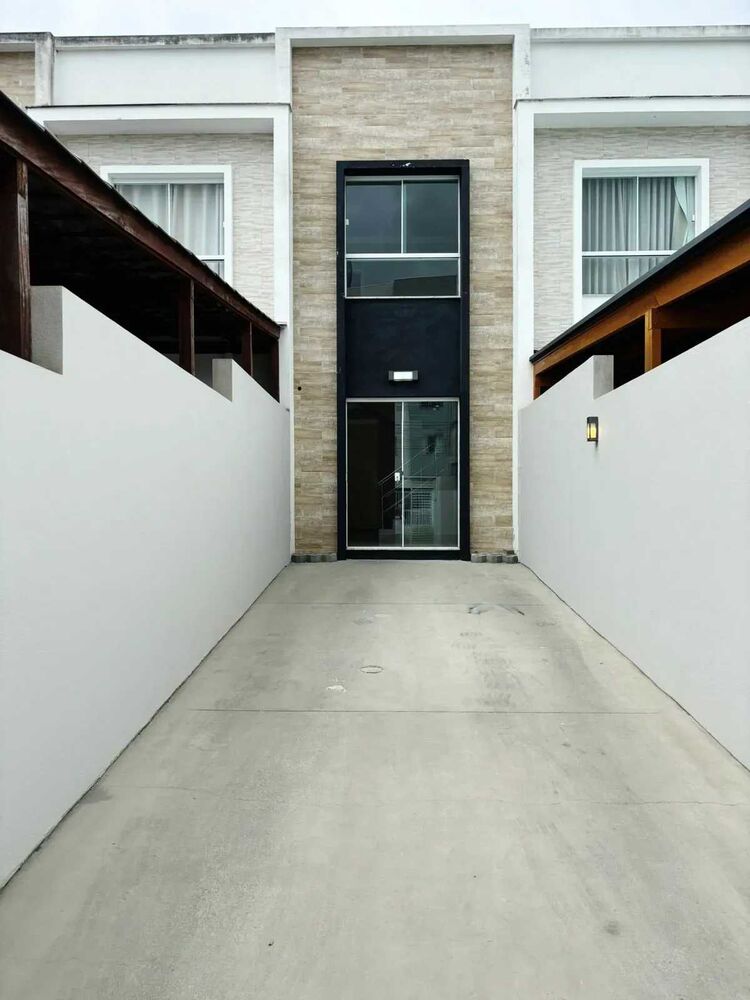 Casa à venda com 2 quartos, 60 - Foto 1