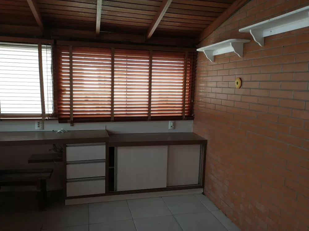 Casa, 6 quartos, 230 m² - Foto 6