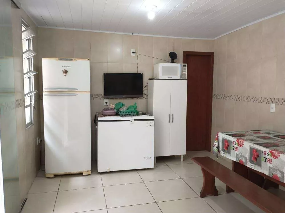 Casa, 6 quartos, 230 m² - Foto 3