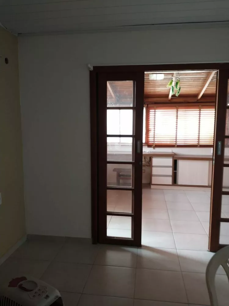 Casa, 6 quartos, 230 m² - Foto 5