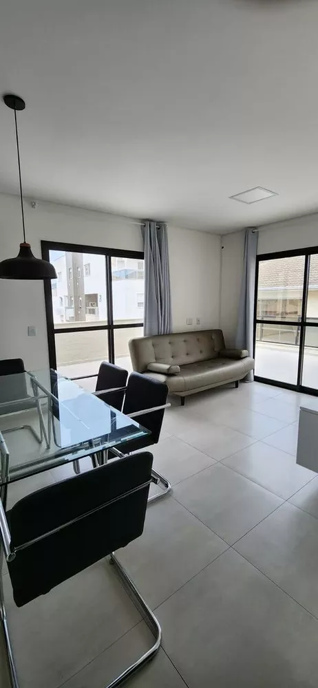 Apartamento, 3 quartos, 139 m² - Foto 2