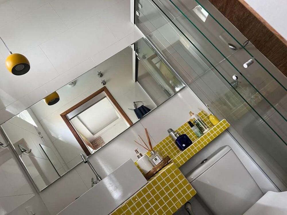 Casa à venda com 8 quartos, 342m² - Foto 3
