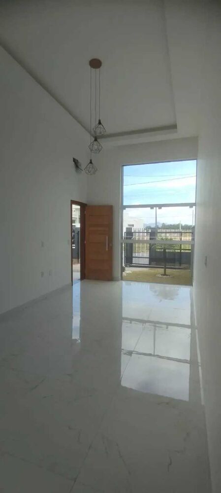 Casa à venda com 2 quartos, 79 - Foto 2