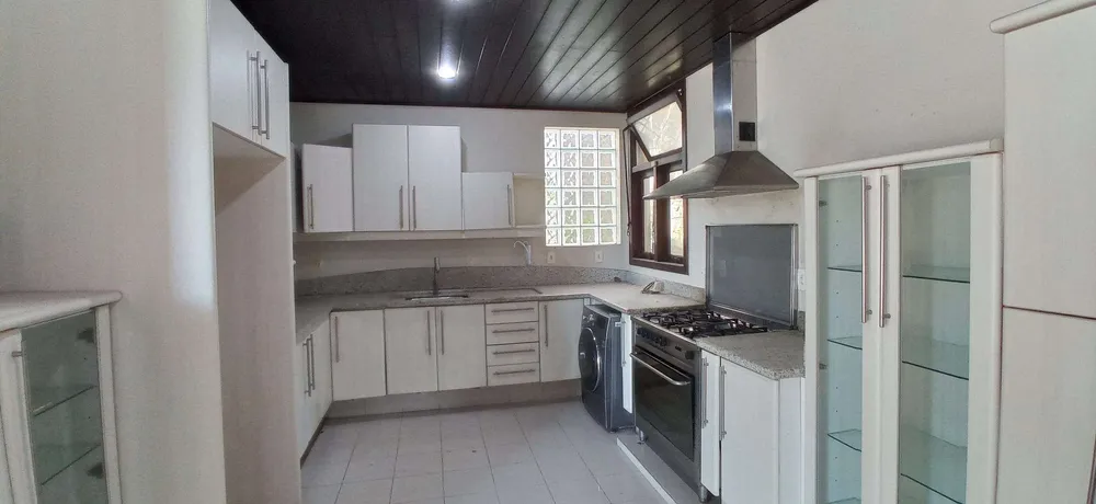 Casa, 4 quartos, 326 m² - Foto 26