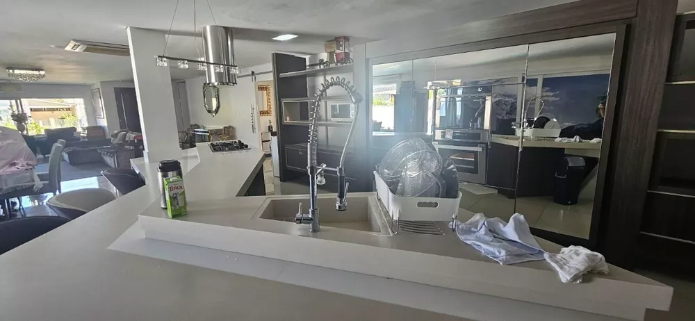 Casa, 5 quartos, 360 m² - Foto 4